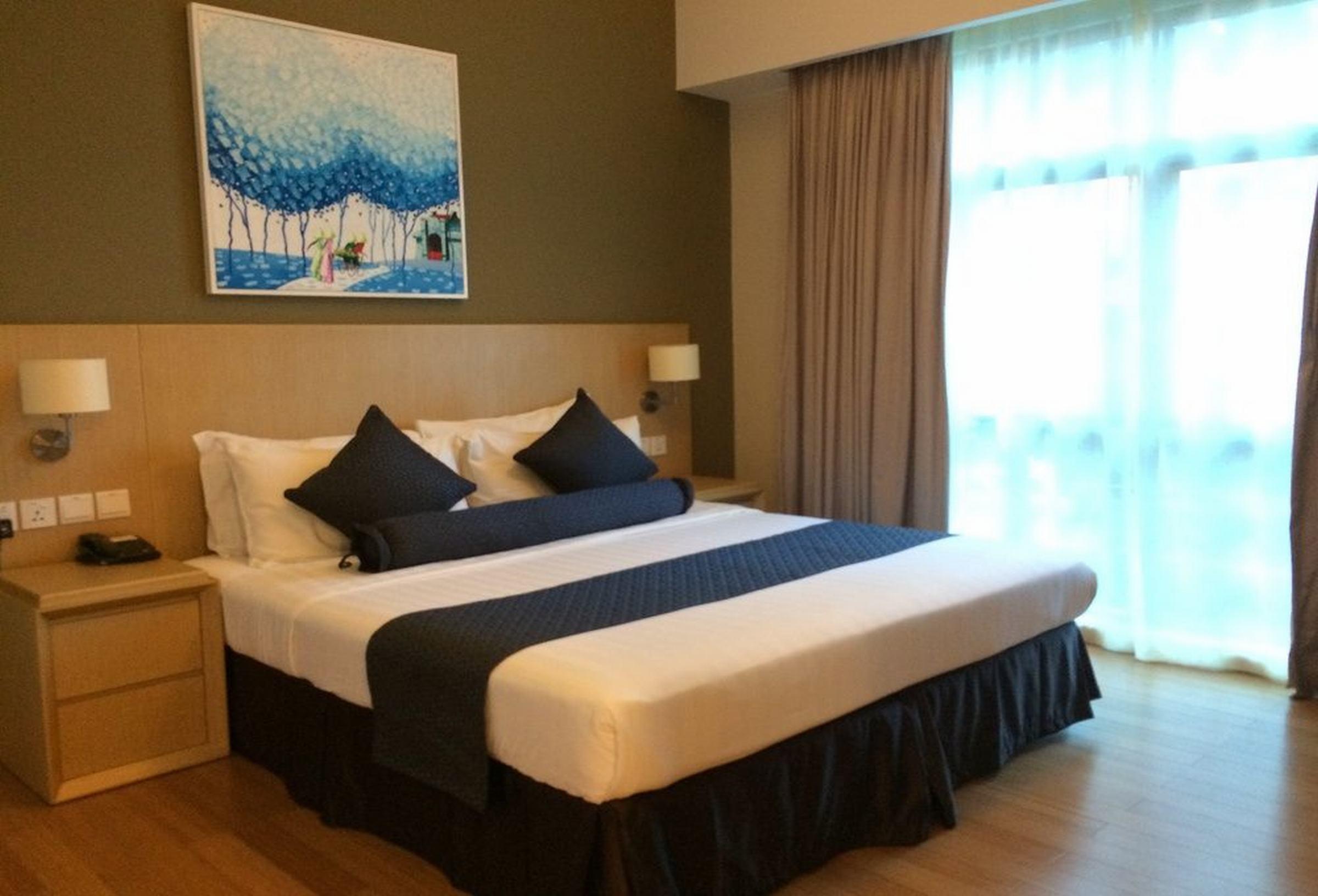 Somerset Ho Chi Minh City Exterior photo Deluxe Room