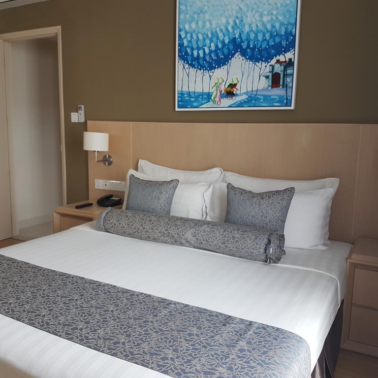 Somerset Ho Chi Minh City Exterior photo A bedroom at the hotel